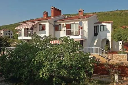 Apartment Quiet Getaway Koromačno Kroatien